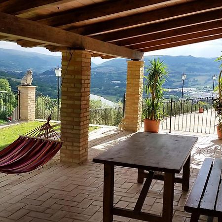 Agriturismo Pascucci Tolentino Bagian luar foto